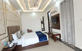 Hotel Loft Near Igi Airport Delhi